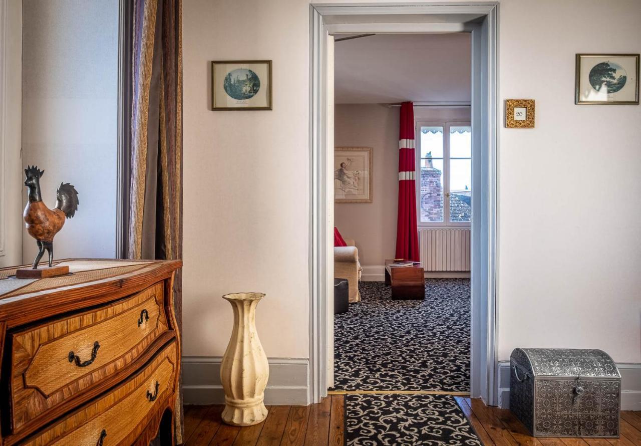 Le Pavillon Des Lys - Hotel Particulier Amboise Exterior photo