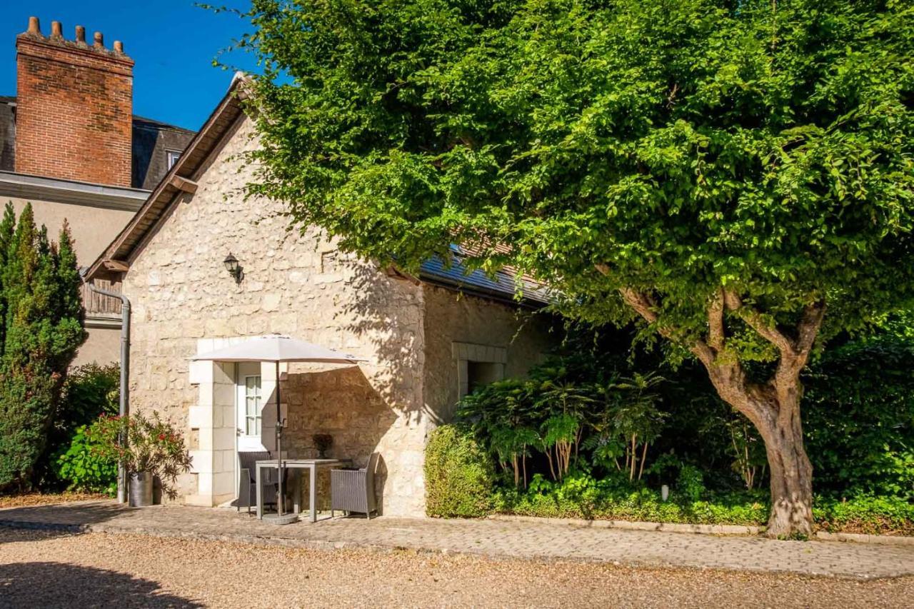 Le Pavillon Des Lys - Hotel Particulier Amboise Exterior photo